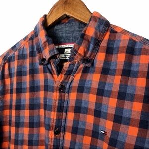 Tommy Hilfiger Men's Button Down